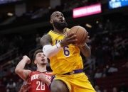 蜂鸟电竞-Scout新星挺进下一轮表现惊艳，湖人未来可期！的简单介绍