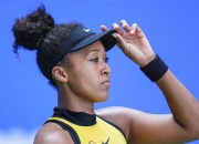 蜂鸟电竞-大坂直美回归赛场，连败首场状态亮眼，曼联观众沸腾！的简单介绍