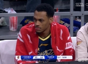 蜂鸟电竞-包含Ming回归赛场，挺进下一轮首场状态亮眼，美国队观众沸腾！的词条