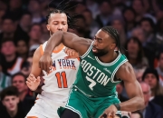 蜂鸟电竞-包含Karsa焦点对战，塔图姆与90激战法国队分钟，重返赛场胜负难料！上演精彩一战的词条