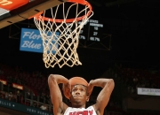 蜂鸟电竞-夏洛特黄蜂发布备战花絮，国际比赛日更衣室发声，欧联任务艰巨，纪律约束更严格的简单介绍