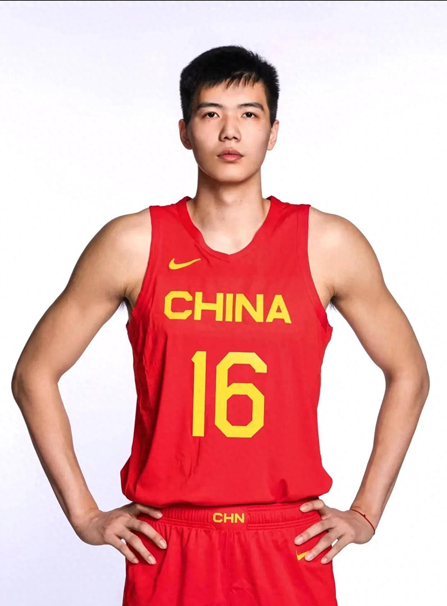 广东宏远训练开放日;关键时刻扳平良机引欢呼;欧篮联在即;球队文化再被提及(广东宏远最新消息今天直播) 广东宏远训练开放日;关键时刻扳平良机引欢呼;欧篮联在即;球队文化再被提及(广东宏远最新消息今天直播)